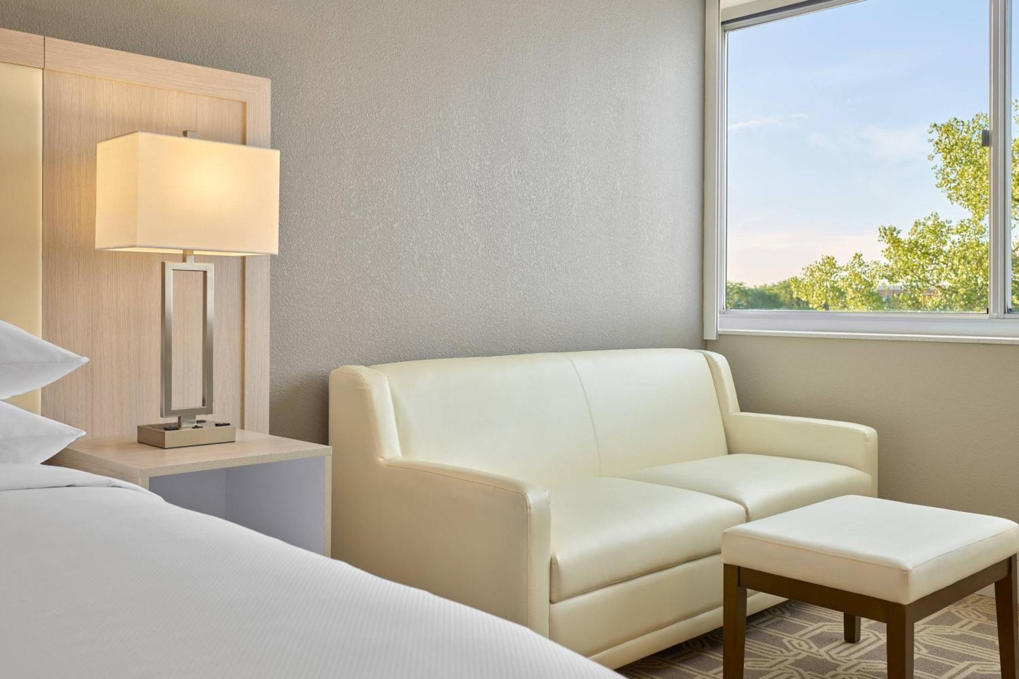 Delta Hotels By Marriott Chicago ウィローブルック エクステリア 写真